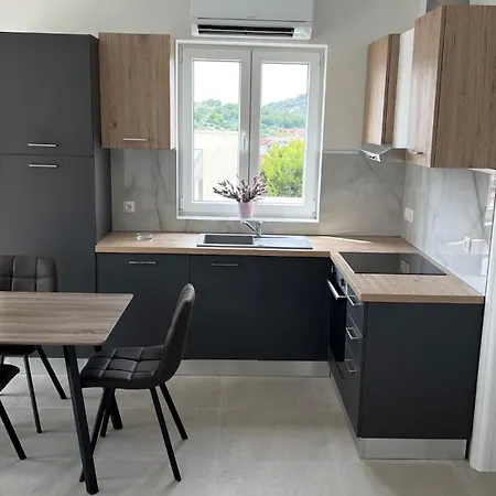 Jednosobni S Pogledom Na * Murter