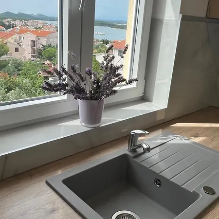 Jednosobni S Pogledom Na * Murter