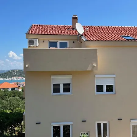 Jednosobni S Pogledom Na 公寓