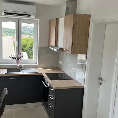 Jednosobni S Pogledom Na Муртер