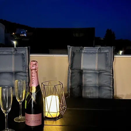 Jednosobni S Pogledom Na * Муртер